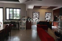 Rumah Elit LB 500m2 Siap Pakai Desain Elegan di Gading Serpong, Tangerang Rumah Elit LB 500m2 Siap Pakai Desain Elegan di Gading Serpong, Tangerang