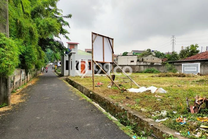 Tanah Lokasi Strategis Kawasan Kramat Jati, Luas 36m2m², Dekat ke Fasilitas, Lingkungan Asri Tanah Lokasi Strategis Kawasan Kramat Jati, Luas 36m2m², Dekat ke Fasilitas, Lingkungan Asri