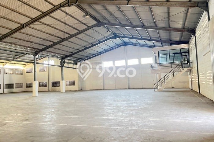 Unit Gudang Disewakan di Sidoarjo di Area Ramai & Strategis Unit Gudang Disewakan di Sidoarjo di Area Ramai & Strategis