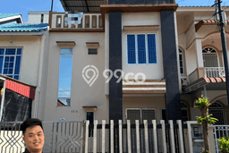PROPERTI PILIHAN! Rumah area Lubuk Baja, LT 108m2m² Bangunan 230m2m² PROPERTI PILIHAN! Rumah area Lubuk Baja, LT 108m2m² Bangunan 230m2m²