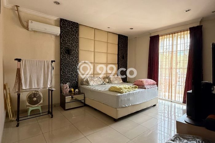 Ready to Use! Luxury House LT 230m2 Desain Modern di Pantai Indah Kapuk Ready to Use! Luxury House LT 230m2 Desain Modern di Pantai Indah Kapuk