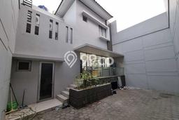 Rumah Sewa Jakarta Utara LT 250m2 LB 315m2 Kawasan Golf Island Rumah Sewa Jakarta Utara LT 250m2 LB 315m2 Kawasan Golf Island