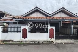 Dijual Rumah 4 Kamar Lokasi Ideal Nyaman dan Strategis di Kramat Dijual Rumah 4 Kamar Lokasi Ideal Nyaman dan Strategis di Kramat