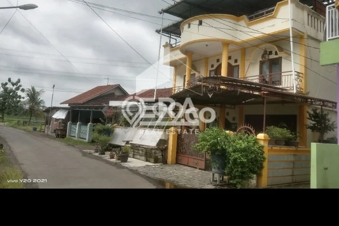 Dijual Rumah 6 Kamar Lokasi Strategis Bagus dan Strategis di Lebaksiu Dijual Rumah 6 Kamar Lokasi Strategis Bagus dan Strategis di Lebaksiu