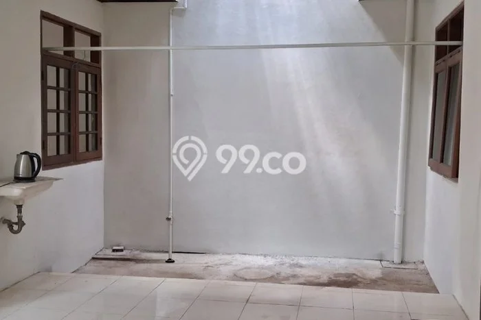 Rumah area Bekasi Barat, 4 KT, Konsep Modern, Luas 210m2m² LB 180m2m² Rumah area Bekasi Barat, 4 KT, Konsep Modern, Luas 210m2m² LB 180m2m²