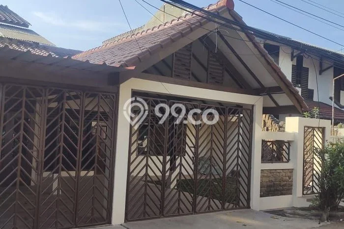 Disewakan! Rumah 3 Kamar Tidur &
3 Kamar Mandi di Pondok Kopi, Jakarta Timur Disewakan! Rumah 3 Kamar Tidur &
3 Kamar Mandi di Pondok Kopi, Jakarta Timur