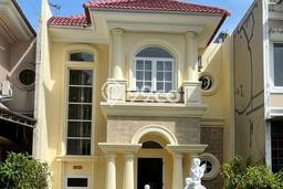 Dijual Rumah Mewah Megah Dengan View Cantik di Gading Serpong, Tangerang Dijual Rumah Mewah Megah Dengan View Cantik di Gading Serpong, Tangerang