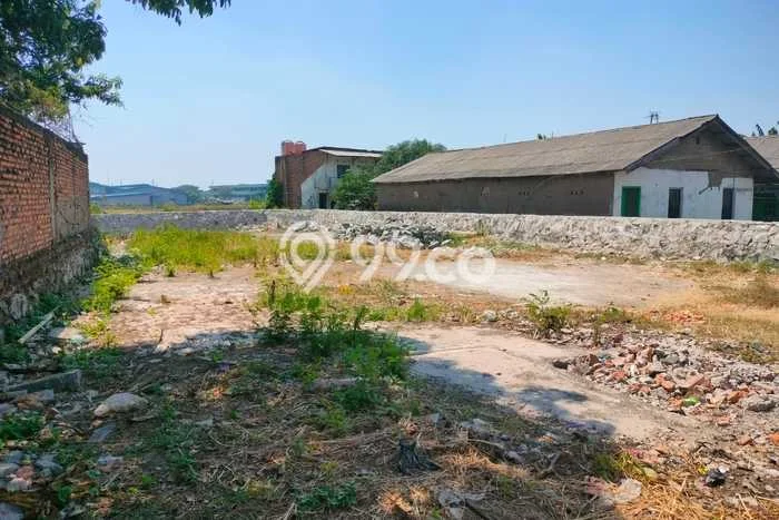 Tanah Disewakan Lokasi Bekasi Seluas 740m2 Strategis dan Aman Tanah Disewakan Lokasi Bekasi Seluas 740m2 Strategis dan Aman