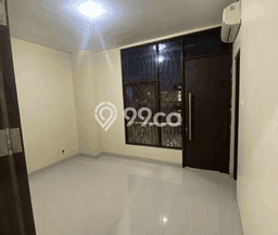 Rumah Strategis Minimalis Lb 150m2 di Lippo Cikarang, Cikarang Rumah Strategis Minimalis Lb 150m2 di Lippo Cikarang, Cikarang