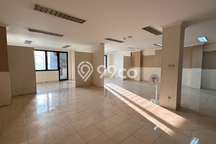 Ruko Bagus Dijual LB 540m2 Lokasi Strategis Jakarta Barat Area Cocok untuk Berbisnis Ruko Bagus Dijual LB 540m2 Lokasi Strategis Jakarta Barat Area Cocok untuk Berbisnis