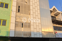 Ruko Bagus Dijual LB 540m2 Lokasi Strategis Jakarta Barat Area Cocok untuk Berbisnis Ruko Bagus Dijual LB 540m2 Lokasi Strategis Jakarta Barat Area Cocok untuk Berbisnis