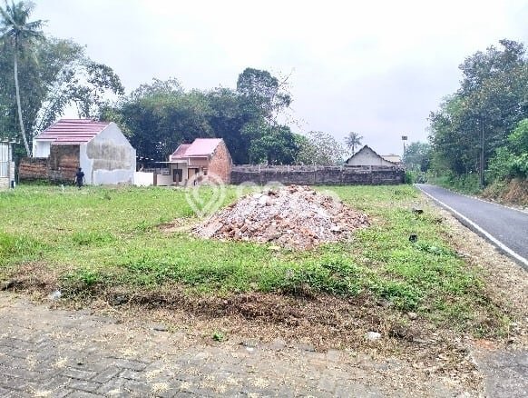 Rumah Terjangkau Dijual Area Klojen, Malang Harga Rp.330 Juta Rumah Terjangkau Dijual Area Klojen, Malang Harga Rp.330 Juta