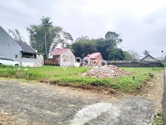 Rumah Terjangkau Dijual Area Klojen, Malang Harga Rp.330 Juta Rumah Terjangkau Dijual Area Klojen, Malang Harga Rp.330 Juta