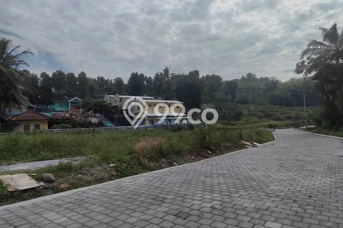 Dijual Tanah Area Strategis Kawasan Jatinangor, Luas 100m², Cocok untuk Pengembangan Dijual Tanah Area Strategis Kawasan Jatinangor, Luas 100m², Cocok untuk Pengembangan