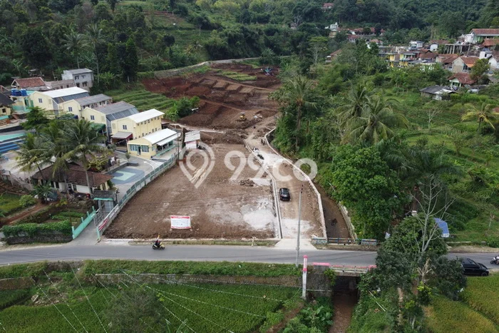 Tanah Kawasan Jatinangor, Luas 101m², Akses Pusat Kota, Prospek Bagus Tanah Kawasan Jatinangor, Luas 101m², Akses Pusat Kota, Prospek Bagus