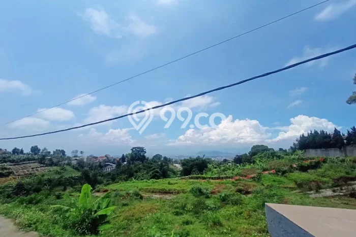 Jarang Ada! Tanah di Cimahi Tengah Punya Luas 132m2 SHM Jarang Ada! Tanah di Cimahi Tengah Punya Luas 132m2 SHM