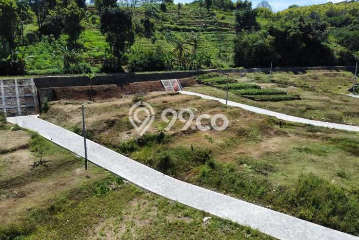 Lahan untuk Dijual Lokasi Jatinangor, Sumedang Luas 101m2 SHM Lahan untuk Dijual Lokasi Jatinangor, Sumedang Luas 101m2 SHM