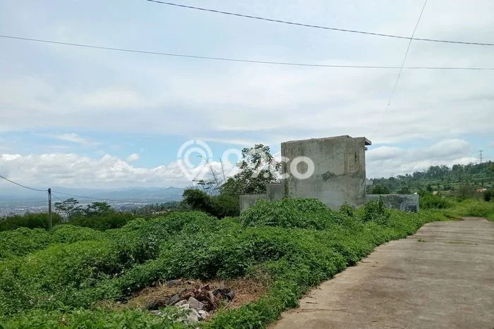 Tanah Lokasi Premium Kawasan Cimahi Selatan, Luas 132m², Akses ke Pusat Kota Tanah Lokasi Premium Kawasan Cimahi Selatan, Luas 132m², Akses ke Pusat Kota