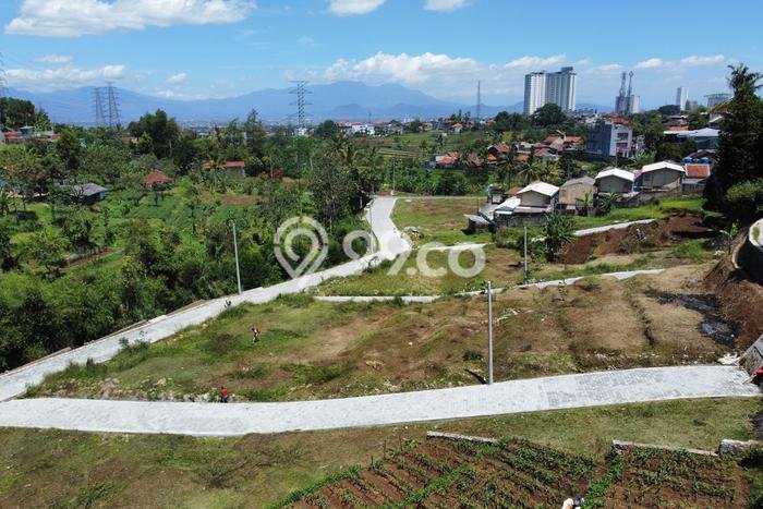Dijual Tanah di Jakarta Timur, Luas 101m2 SHM Dijual Tanah di Jakarta Timur, Luas 101m2 SHM
