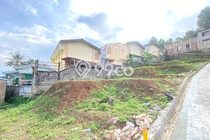 Jarang Ada! Tanah di Jatinangor Punya Luas 101m2 SHM Jarang Ada! Tanah di Jatinangor Punya Luas 101m2 SHM