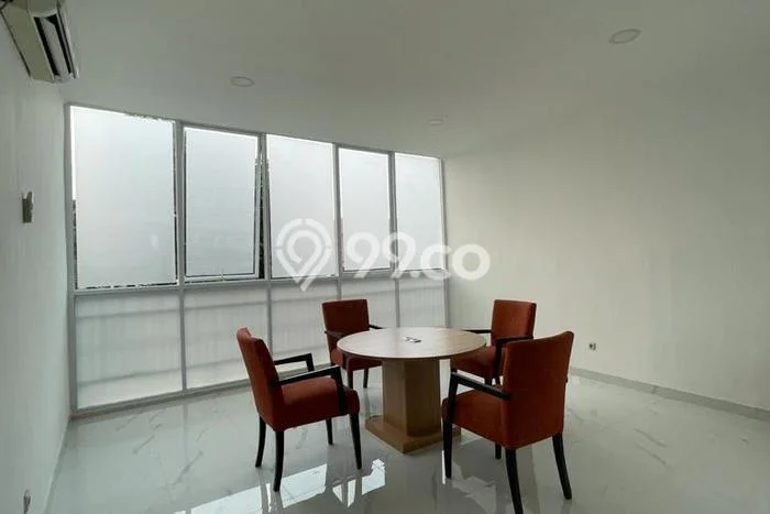 Unit Ruko Disewakan di Bintaro di Area Ramai & Strategis Unit Ruko Disewakan di Bintaro di Area Ramai & Strategis