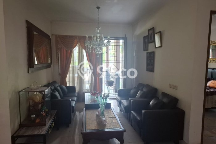 Disewakan! Rumah 5 Kamar Tidur &
4 Kamar Mandi di Gading Serpong, Tangerang Disewakan! Rumah 5 Kamar Tidur &
4 Kamar Mandi di Gading Serpong, Tangerang