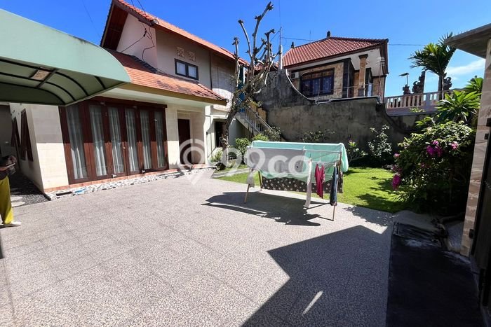 Vila di Denpasar Selatan, Area 183m², Akses Mudah Fasilitas Umum Vila di Denpasar Selatan, Area 183m², Akses Mudah Fasilitas Umum