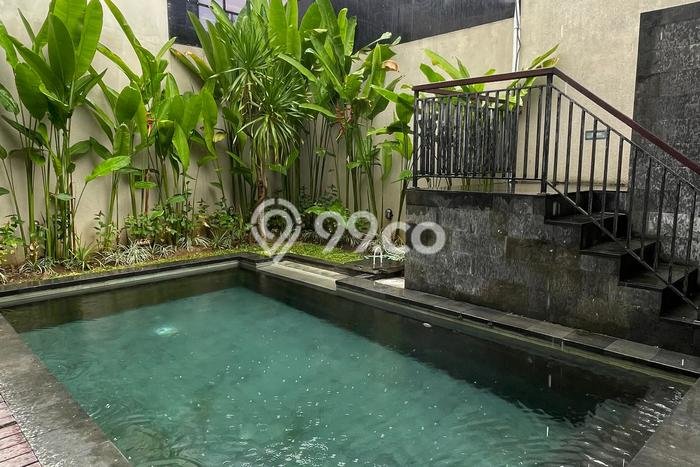 NEW LISTING! Rumah di Seminyak, Siap Huni, 3 KM, Akses Seminyak, Badung, Badung, LT 300m² LB 240m² NEW LISTING! Rumah di Seminyak, Siap Huni, 3 KM, Akses Seminyak, Badung, Badung, LT 300m² LB 240m²