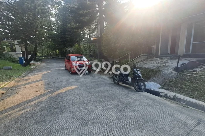 Rumah Minimalis 2 KT LT 120m2 di Sentul City Rumah Minimalis 2 KT LT 120m2 di Sentul City