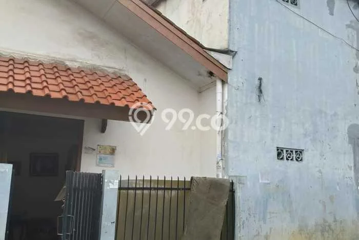 Hunian Nyaman Asri 4 KT Siap Pakai di Meruya Jakarta Barat Hunian Nyaman Asri 4 KT Siap Pakai di Meruya Jakarta Barat