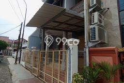 Rumah Nyaman 5 KT LB 350m2 Kondisi Bagus di Pondok Kopi Rumah Nyaman 5 KT LB 350m2 Kondisi Bagus di Pondok Kopi