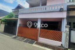 Rumah Modern 4 KT LT 120m2 di Rawamangun Rumah Modern 4 KT LT 120m2 di Rawamangun