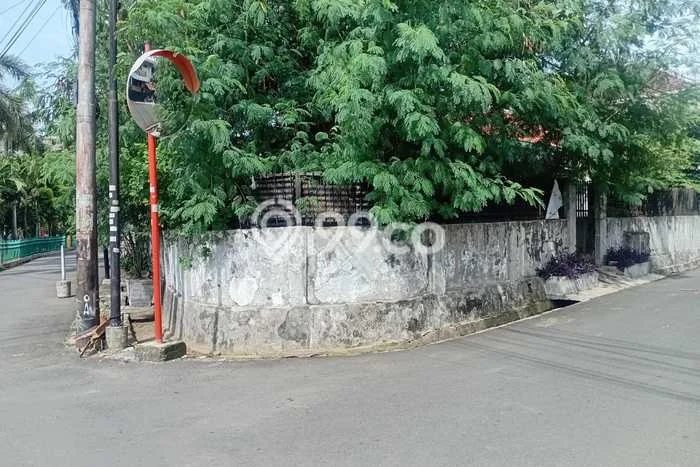 Dijual Tanah di Jakarta Timur, Luas 380m2 SHM Dijual Tanah di Jakarta Timur, Luas 380m2 SHM