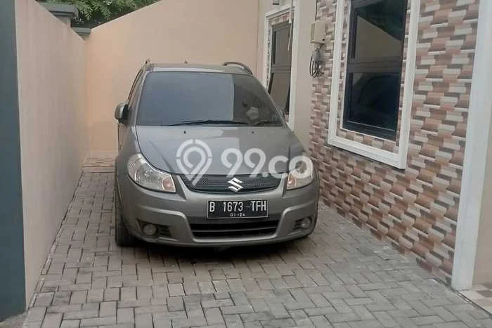 Rumah Minimalis 3 Kamar LT 100m2 di Penggilingan Rumah Minimalis 3 Kamar LT 100m2 di Penggilingan
