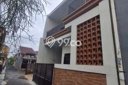 For Sale Hunian Rumah Terawat 3 Kamar di Pondok Kelapa, Jakarta Timur For Sale Hunian Rumah Terawat 3 Kamar di Pondok Kelapa, Jakarta Timur