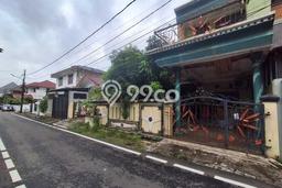 Rumah Modern 5 KT di Pondok Kelapa Jakarta Timur Semi Furnished Rumah Modern 5 KT di Pondok Kelapa Jakarta Timur Semi Furnished