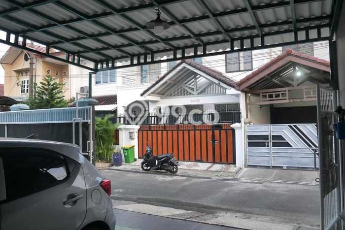 Dijual Rumah Mewah Elegan Dengan View Cantik di Pondok Kelapa, Jakarta Timur Dijual Rumah Mewah Elegan Dengan View Cantik di Pondok Kelapa, Jakarta Timur