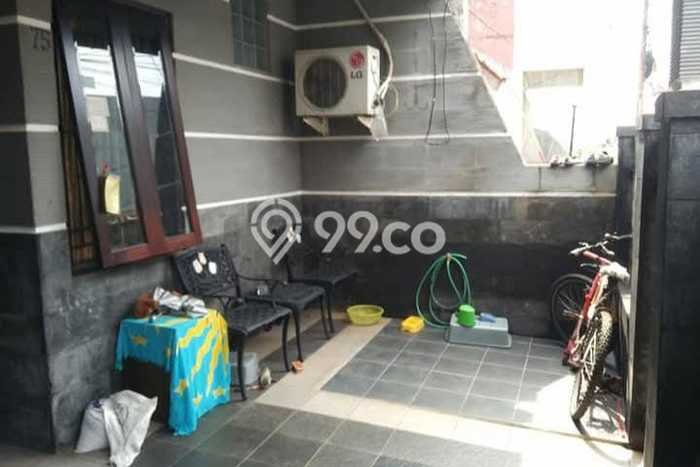 Rumah Modern 3 KT di Pondok Bambu Jakarta Timur Full Furnished Rumah Modern 3 KT di Pondok Bambu Jakarta Timur Full Furnished