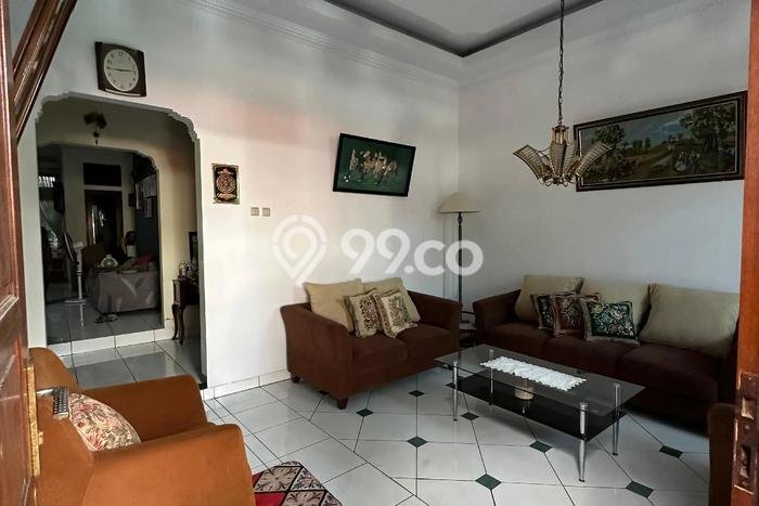 Dijual Rumah Premium dengan Fasilitas Sekitar Komplit di Ciracas, Jakarta Timur Dijual Rumah Premium dengan Fasilitas Sekitar Komplit di Ciracas, Jakarta Timur