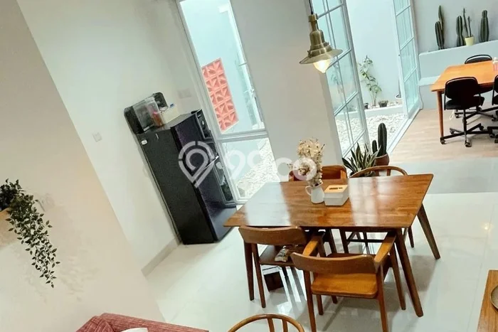 Rumah Luas Asri 3 KT Siap Huni di Citra Grand Jakarta Timur Rumah Luas Asri 3 KT Siap Huni di Citra Grand Jakarta Timur