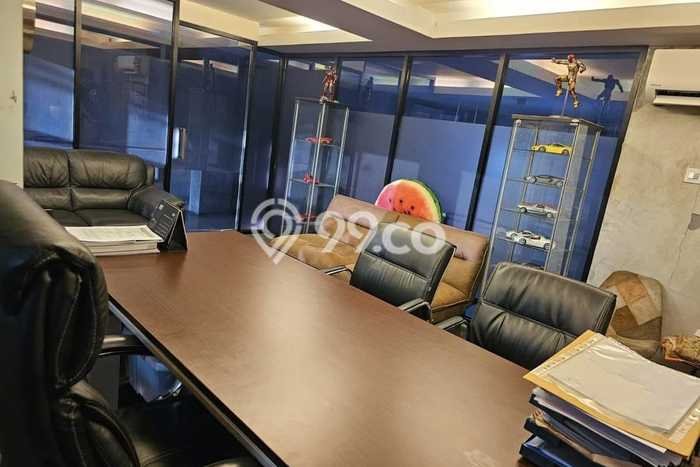 Kantor Dijual di Cilandak LT 196m2, LB 678m2 untuk Investasi Kantor Dijual di Cilandak LT 196m2, LB 678m2 untuk Investasi