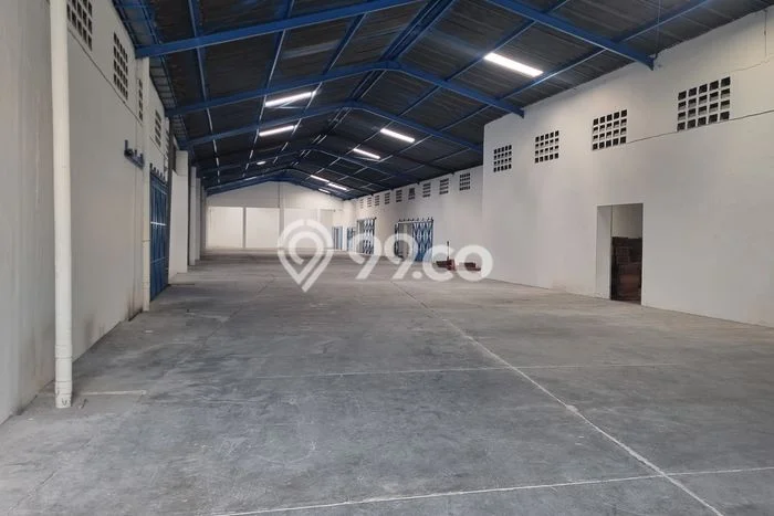 Dijual! Gudang di Karang Anyar Surakarta LT 3370m2 / LB 2000m2 Kawasan Bisnis Dijual! Gudang di Karang Anyar Surakarta LT 3370m2 / LB 2000m2 Kawasan Bisnis