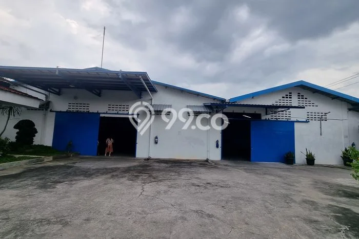 Dijual! Gudang di Karang Anyar Surakarta LT 3370m2 / LB 2000m2 Kawasan Bisnis Dijual! Gudang di Karang Anyar Surakarta LT 3370m2 / LB 2000m2 Kawasan Bisnis