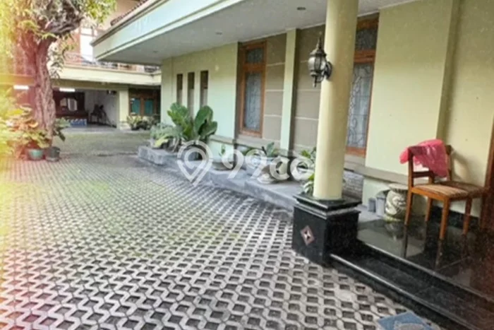 Siap Huni Hunian Elit 6 Kamar di Jebres Dekat ke Mana Saja Siap Huni Hunian Elit 6 Kamar di Jebres Dekat ke Mana Saja