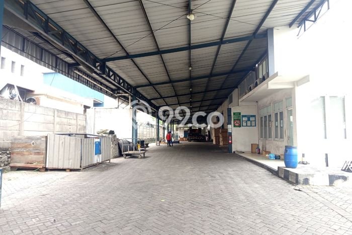 Gudang Premium di , Luas 2500m2m², Mainroad, Area Bisnis Aktif Gudang Premium di , Luas 2500m2m², Mainroad, Area Bisnis Aktif