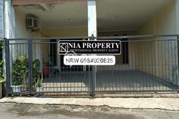 For Sale Hunian Rumah Nyaman 3 Kamar di Cibubur, Jakarta Timur For Sale Hunian Rumah Nyaman 3 Kamar di Cibubur, Jakarta Timur