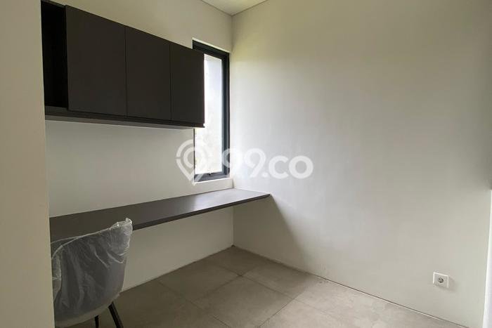 For Sale Rumah 3 Kamar Lokasi Ideal Nyaman dan Strategis di BSD For Sale Rumah 3 Kamar Lokasi Ideal Nyaman dan Strategis di BSD