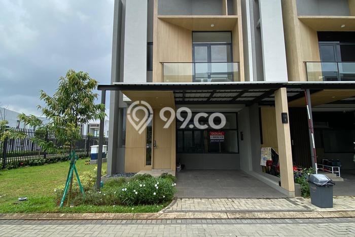 For Sale Rumah 3 Kamar Lokasi Ideal Nyaman dan Strategis di BSD For Sale Rumah 3 Kamar Lokasi Ideal Nyaman dan Strategis di BSD