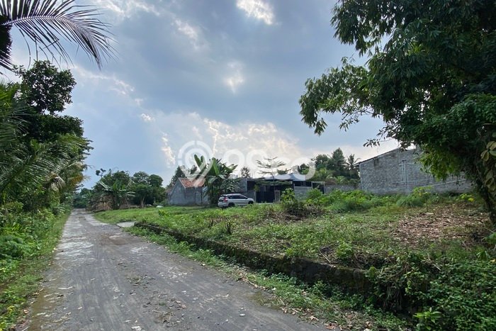 Tanah Kawasan Ngemplak, Luas 133m², Akses Jalan Raya, Area Prospektif Tanah Kawasan Ngemplak, Luas 133m², Akses Jalan Raya, Area Prospektif