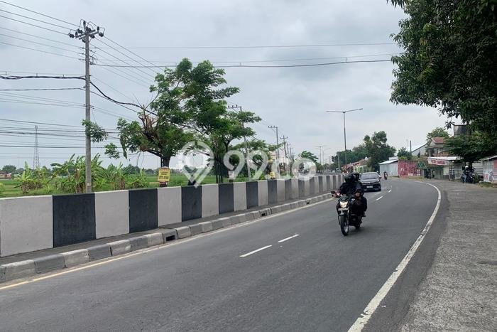 Tanah Dijual di Yogyakarta Seluas 265m2 Strategis Tanah Dijual di Yogyakarta Seluas 265m2 Strategis